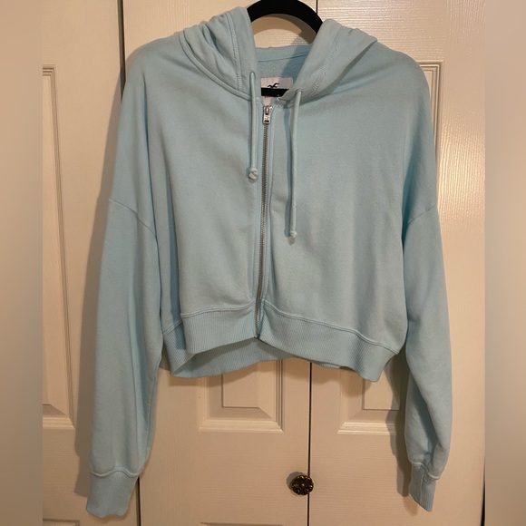 Hollister cropped hoodie - Picture 2 of 4